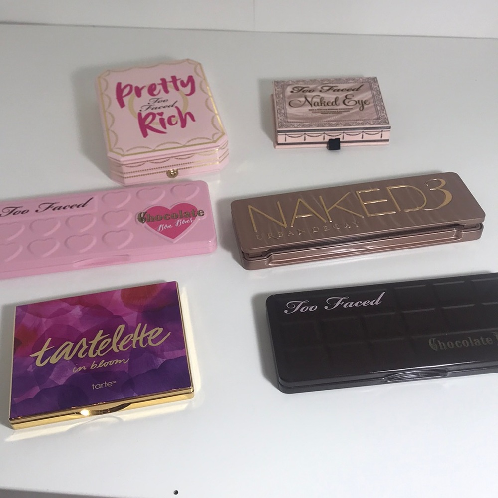 Eye shadow Makeup bundle